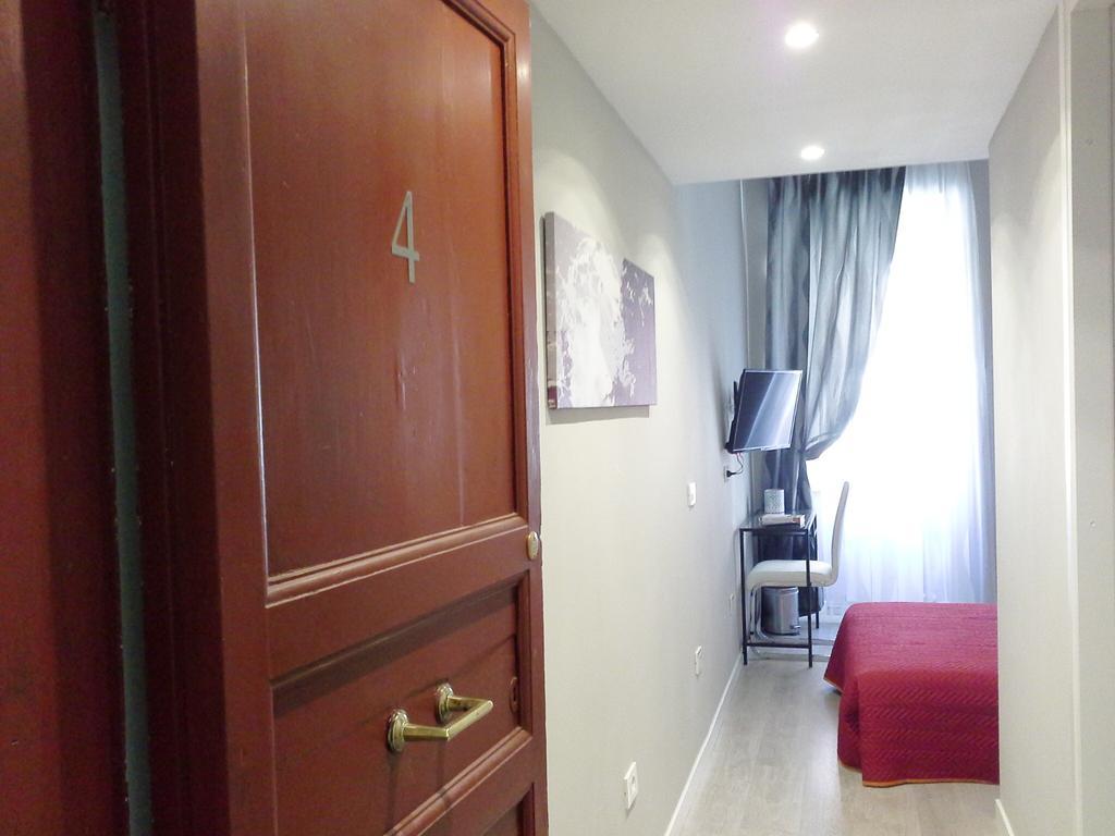 Ripetta Harbor Suite Рим Стая снимка